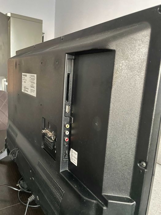 Телевизор Telefunken 32 инча