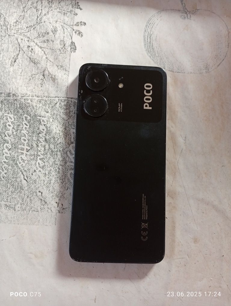 Продам на запчасти смартфон Poco c 65