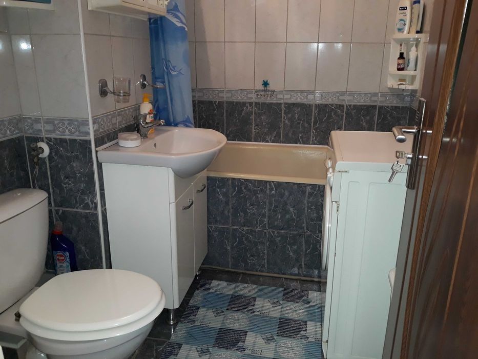 Închiriez Apartament 3 camere în Sângeorgiu de Mureș