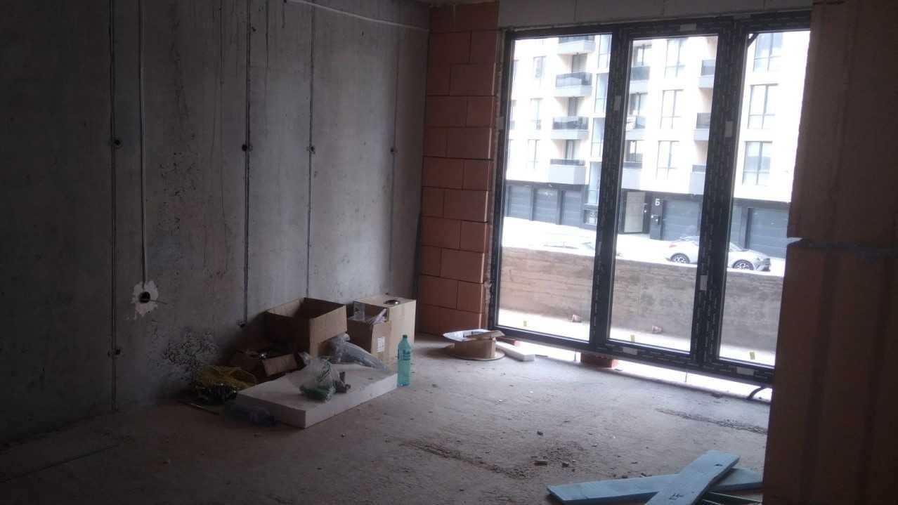 Голям 3-стаен в луксозна сграда с паркиране