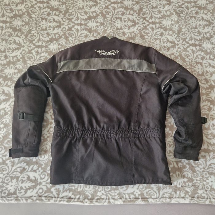 Vand geacă moto/scuter/atv pt. sezonul vară/iarnă.Poze reale!