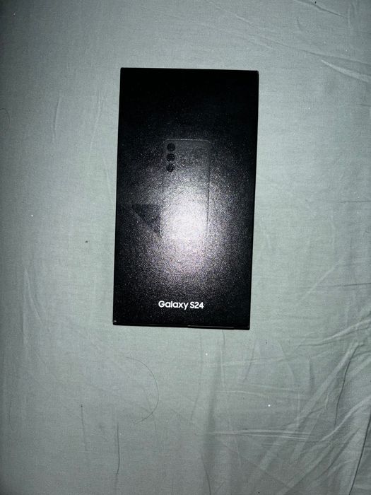 Samsung s24 simplu negru
