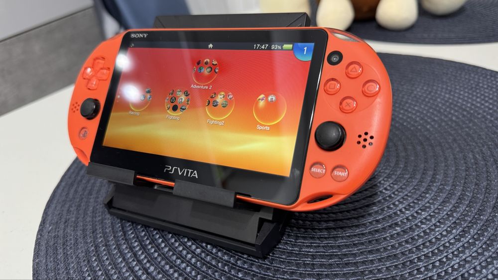 Consola copii PlayStation Ps Vita Orange Neon modata 256gb