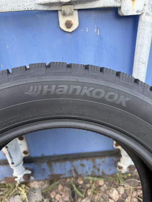 Продам зимние шины HANKOOk
