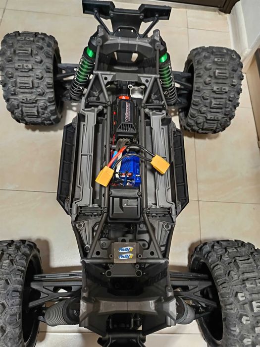 Traxxas X-maxx 8S Belted edition ТОП СЪСТОЯНИЕ!!!