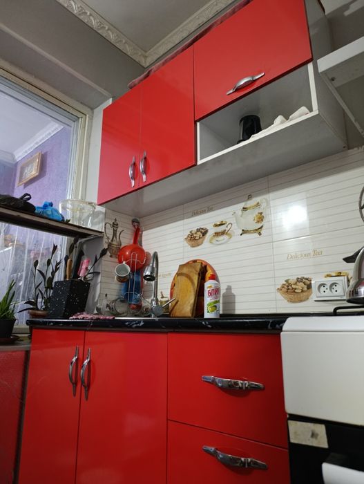 Ошхона мебел кухнни сотилади