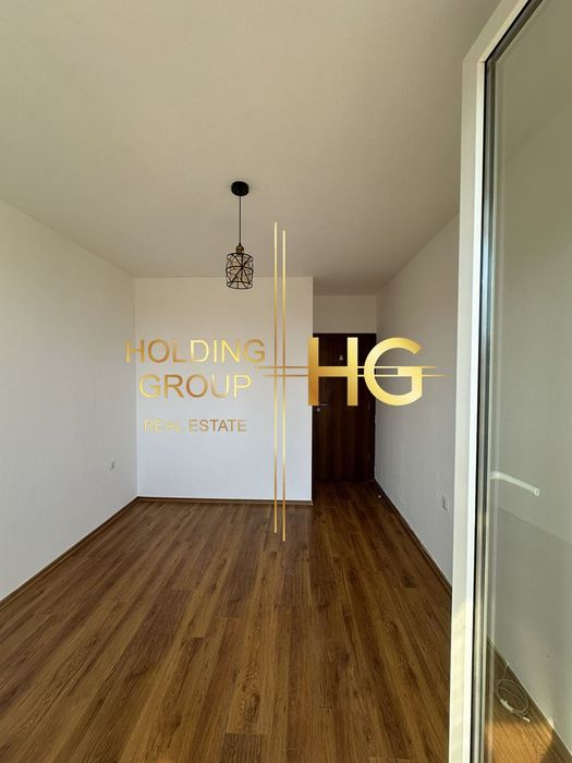 Продава се Тристаен апартамент в Варна, Възраждане 1 - 91 кв.м за 1792 €/кв.м - Снимка #4