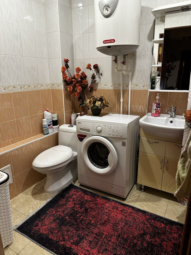 Продам квартиру в кирпичном доме