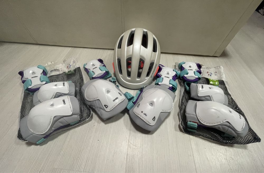 Set casca + protecții genunchi, cot, încheietura