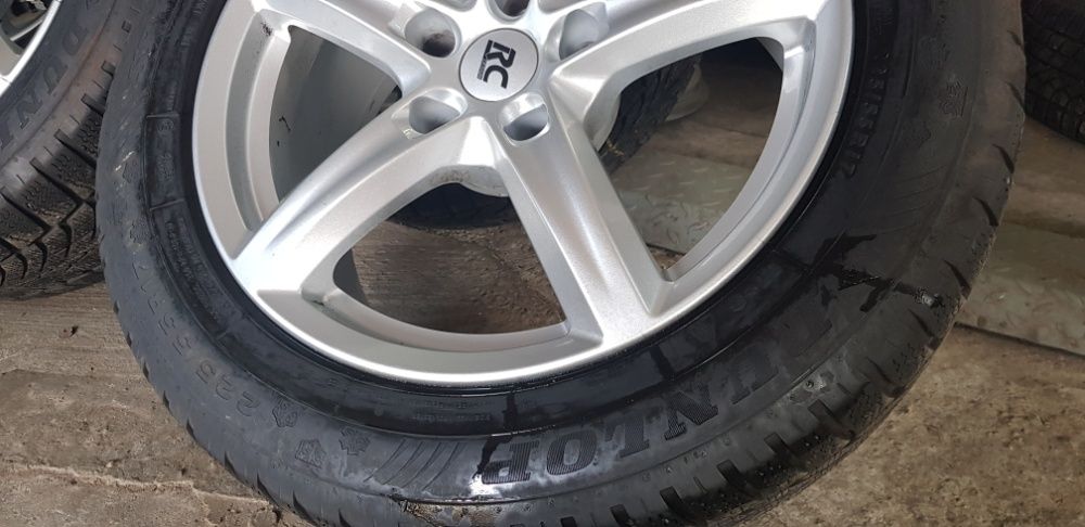 jante aliaj opel +cauciucuri pe 17" dunlop RC design