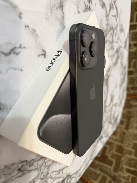 Vand iphone 15 PRO 256GB