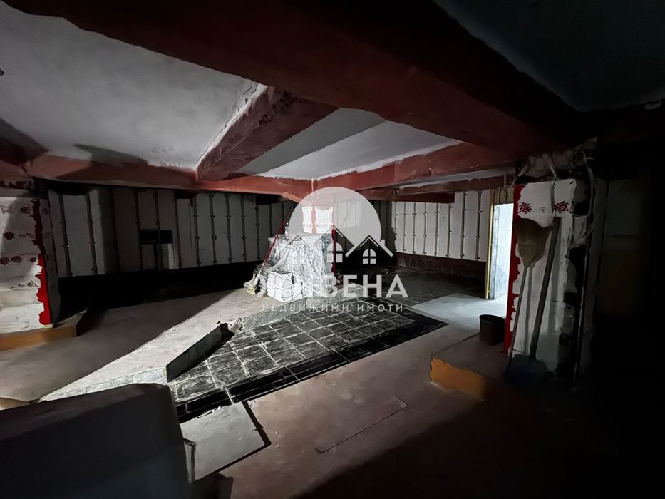 Отдава под наем помещение, заведение, 210 кв.м, Център, Варна