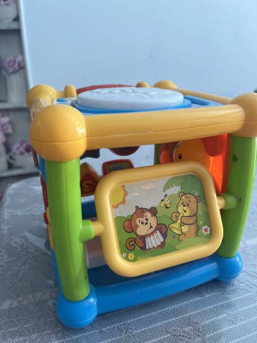 Продам развивательный куб