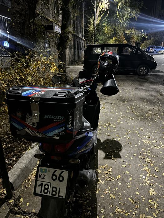 продаю Мопед самурай с Шлемом за 90 к