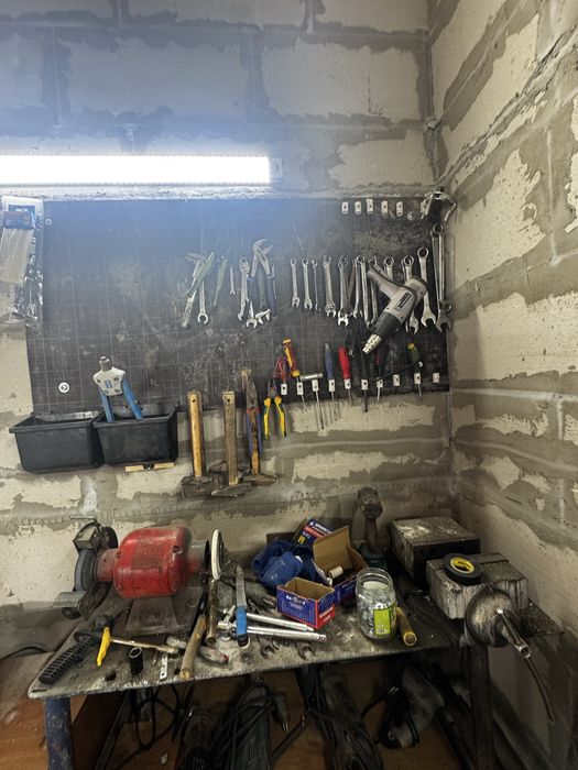 Сдам в аренду по СТО теплый по часавой