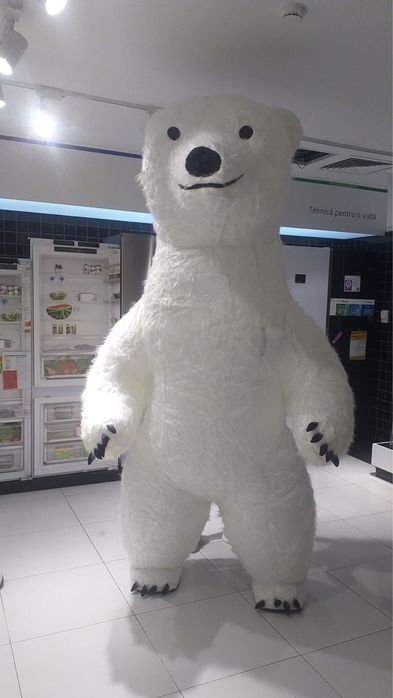 Mascota urs gonflabil 2.6 m cu baterie si incarcator