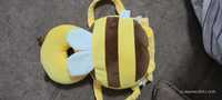 Продаётся рюкзак-подушка  для защиты головы ребёнка.