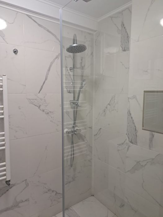 Revelion 2026 Unirii.SI Craciun.Petreceri. Apartamente SI Vile.