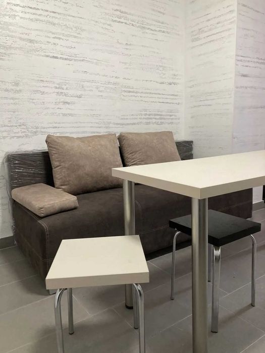 Дава се под наем Двустаен апартамент в София, Център - 55 кв.м за 397.8 € - Снимка #1