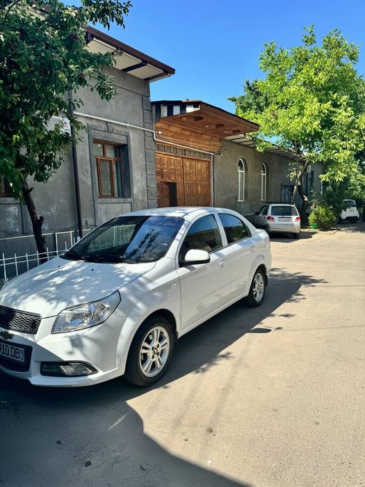 Srochna Nexia3 4pozitsiya Avtomat sotiladi