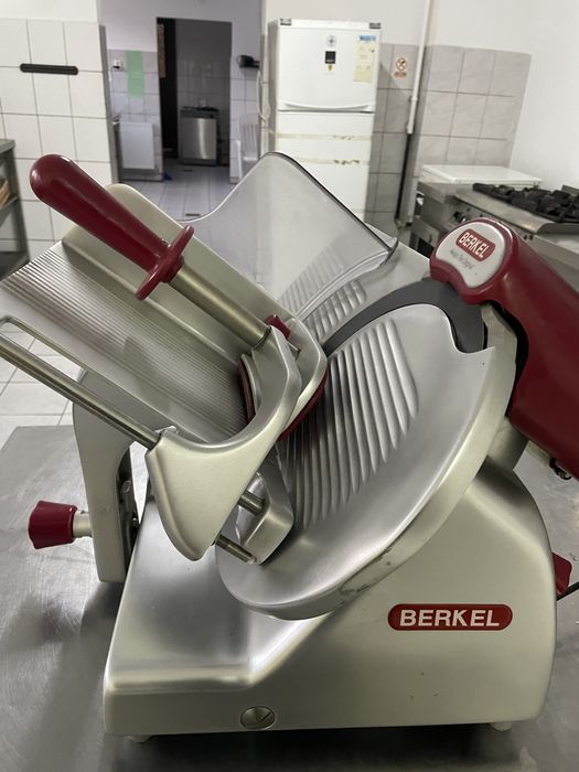 Feliator berkel Nou / 7 bucati disponibile