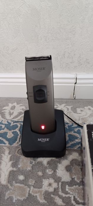 Профессиональная машинка для стрижки