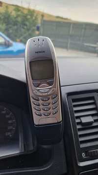 Vând Nokia 6310 Utilizat