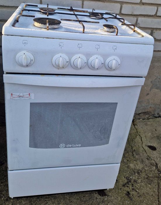 Продам газовую плиту