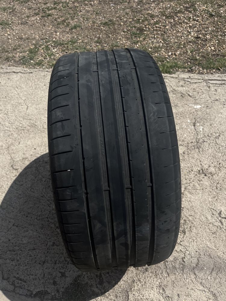 Шина Dunlop SportMaxx rt2 245/40/17