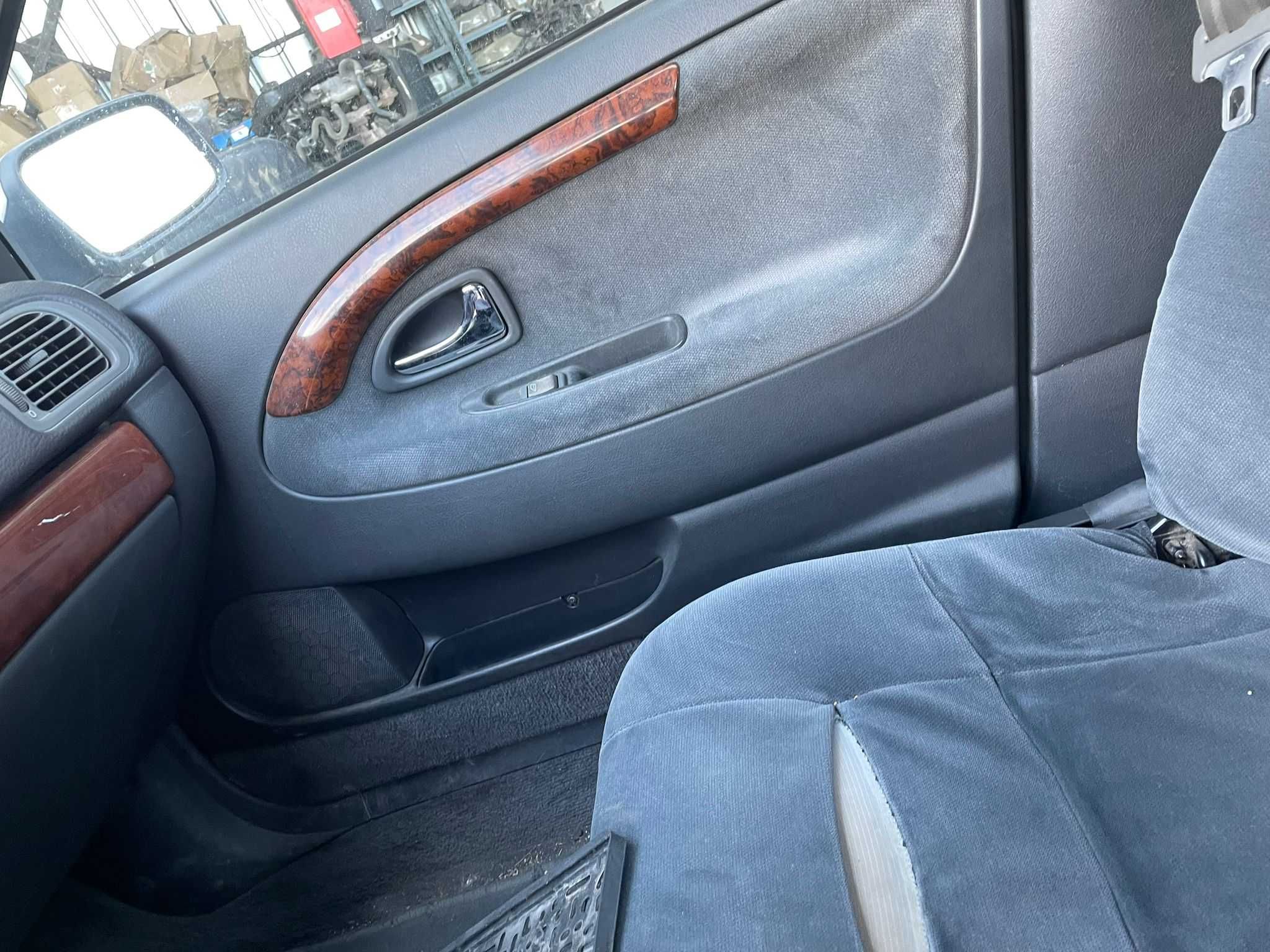 Volvo v40 1.8 85kw / Волво в40 на части