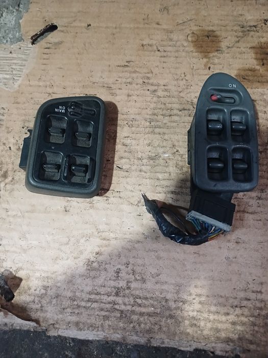 Кнопки стеклоподьемников Хонда Цивик