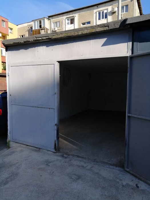 Închiriez garaj Aradului