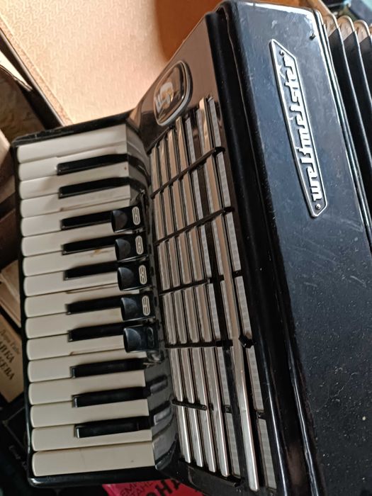 акордеон Weltmeister