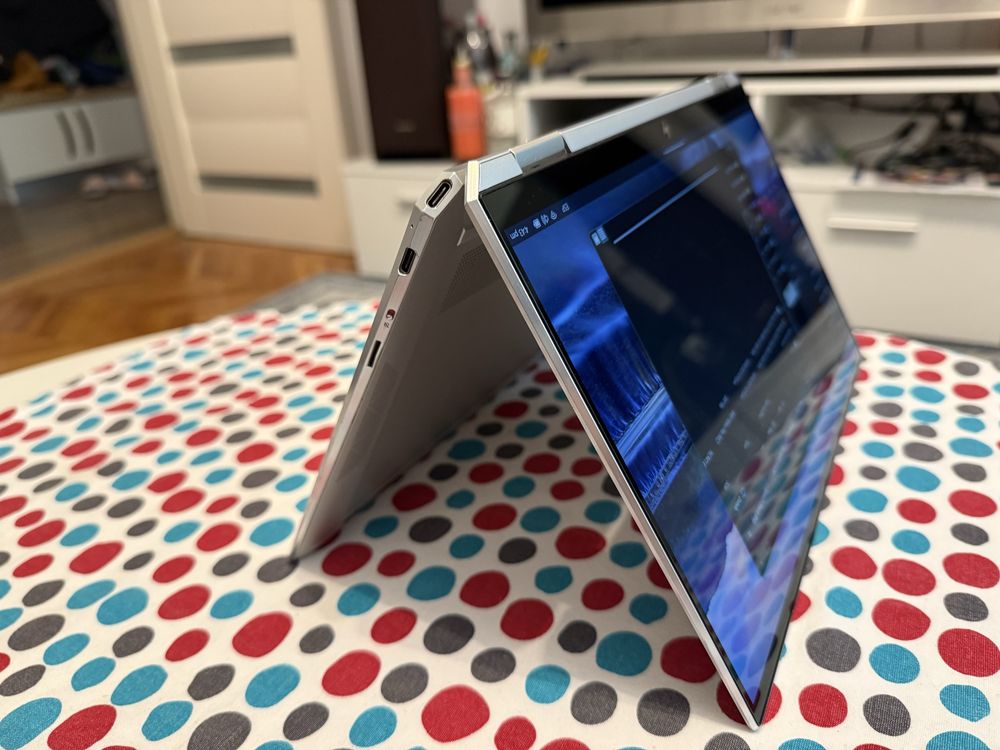 HP Spectre x360 13 touch cu i7/16G/512gb