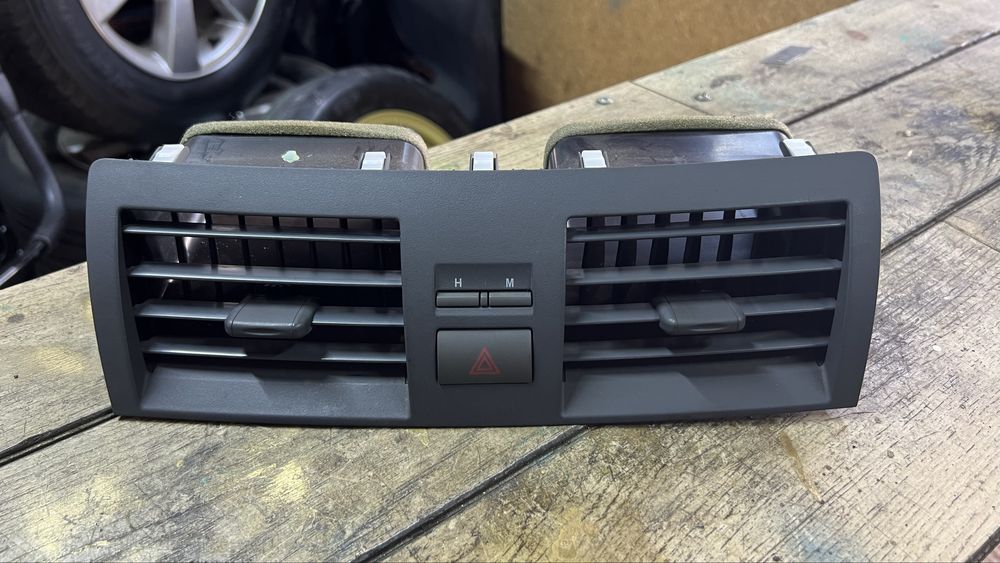 Центральный воздуховод Камри 40