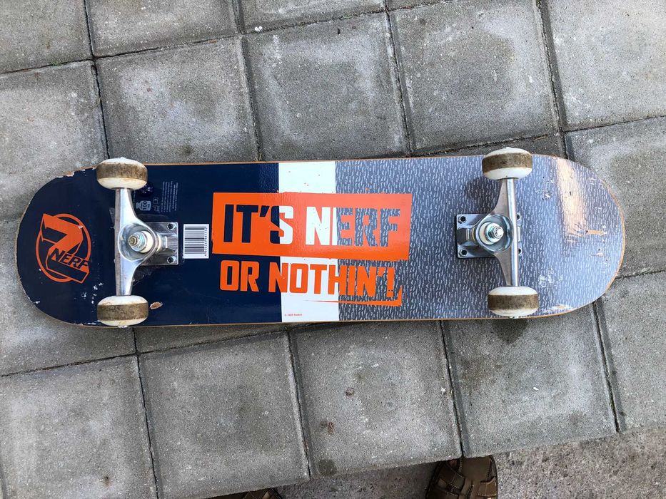 Детски скейтборд NERF, малко използван, запазен, до 100 кг. тежест