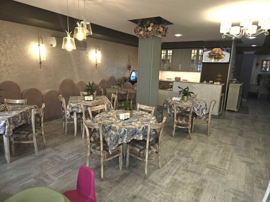 Дава се под наем Заведение в Варна, Център - 220 кв.м за 1500 € - Снимка #8