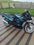 Vând sau schimb kavasaki gpz 500