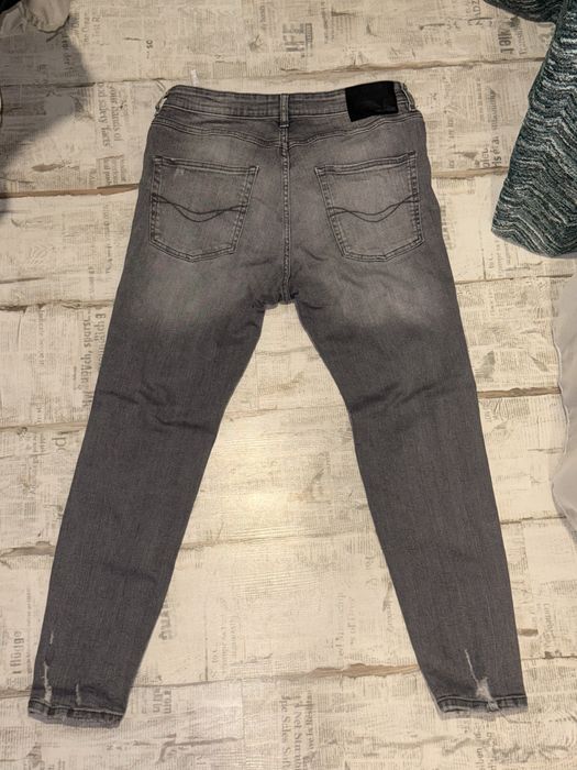 Сиви дънки Pull and bear