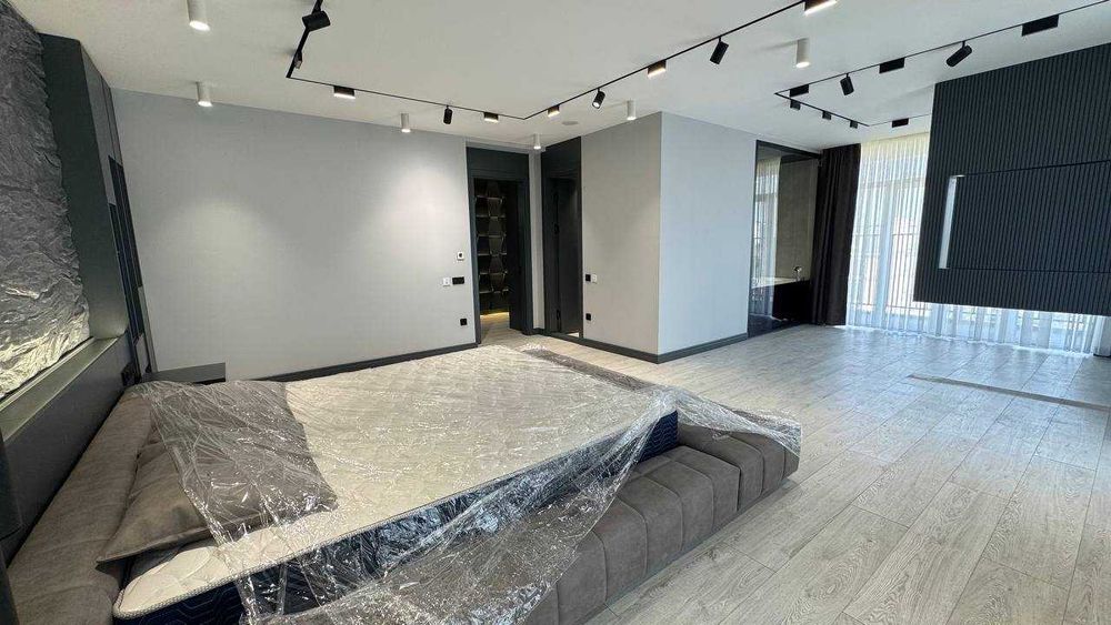 Сдается просторная квартира в новом ЖК NRG Mirzo-Ulugbek!