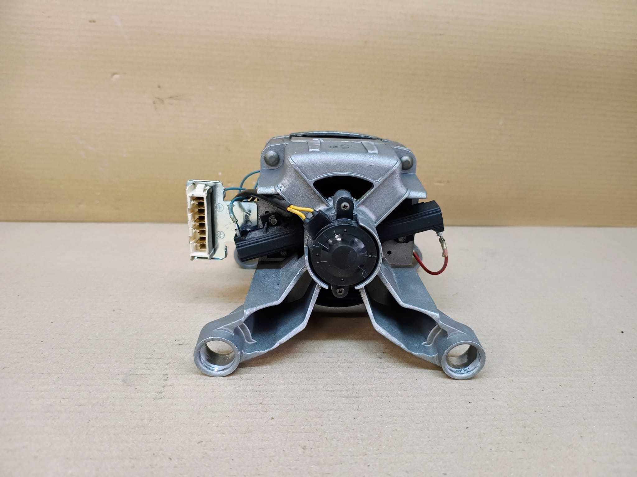 motor 6 pini masina de spalat Zanussi ZWF 185W / R22