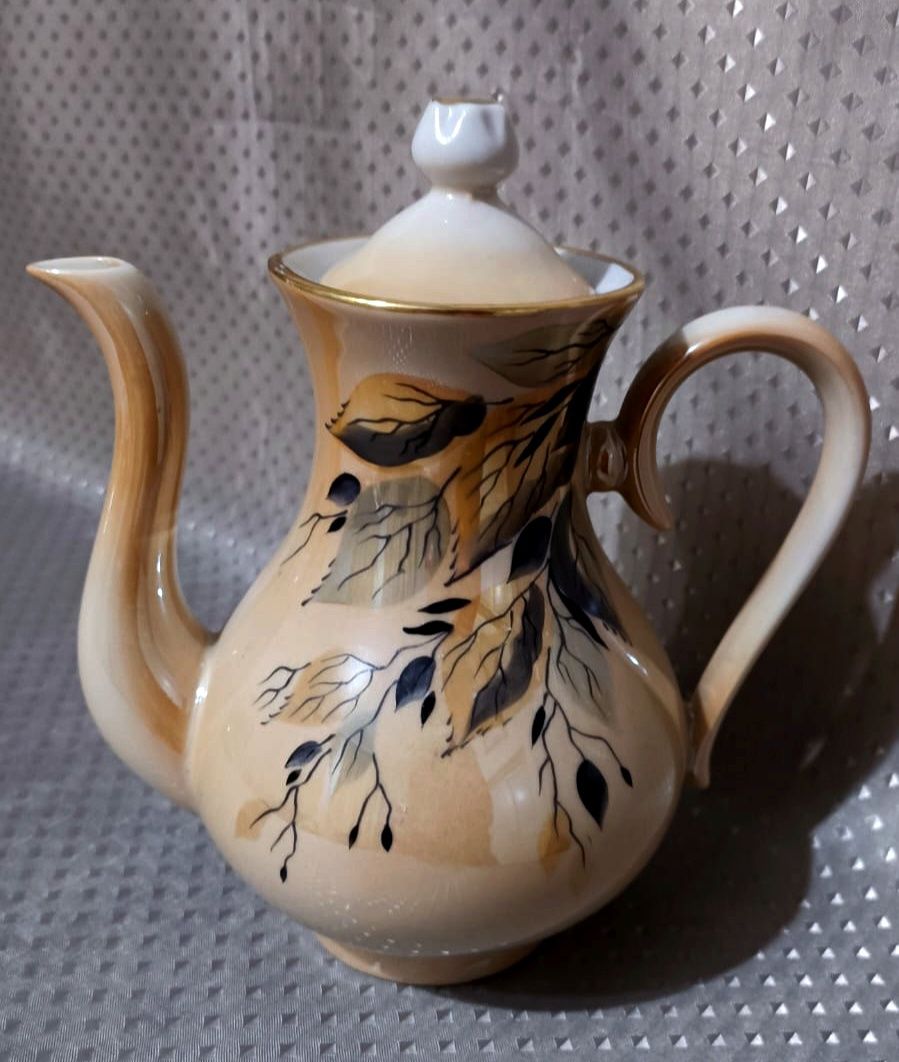 Кофейный сервиз,, Осенний сон ".