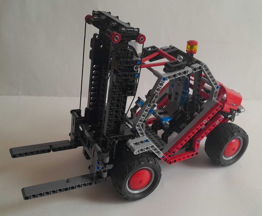Lego Technic 8416 Forklift 2005