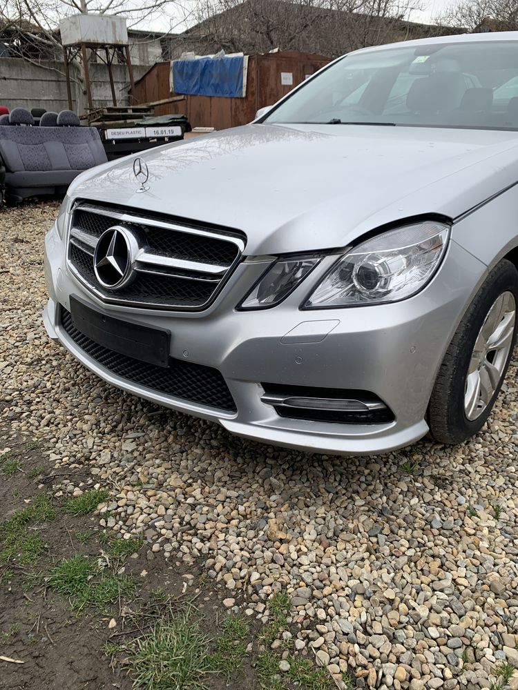 Bara fata AMG  Mercedes E Klasse W212 Complecta