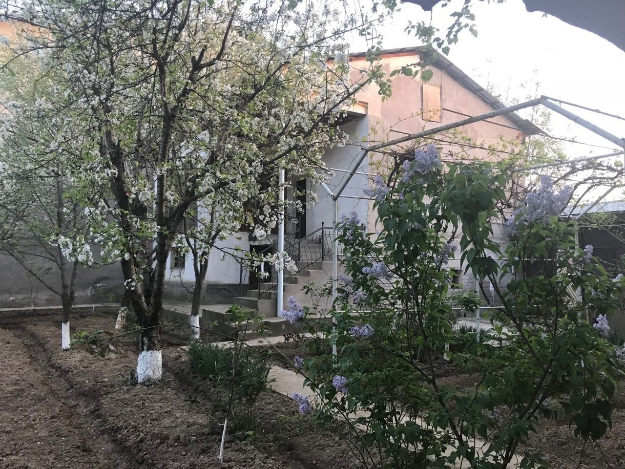 Продам Участок в Кибрае 8 соток