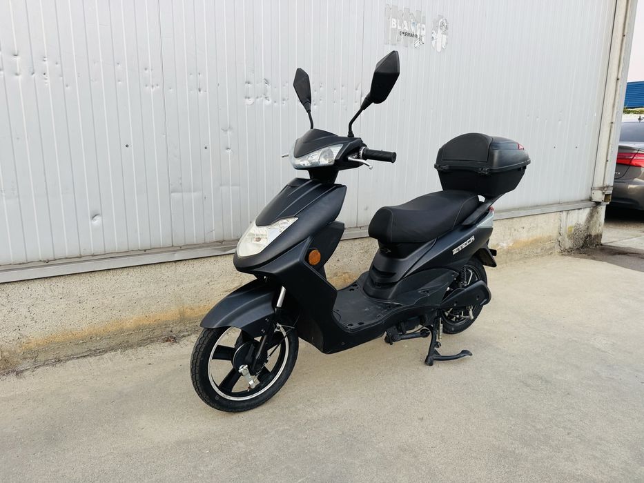 RATE FIXE fara avans Scuter electric ZTECH 25km/h fara permis livrare