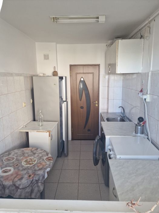 Proprietar vand apartament Micro 14
