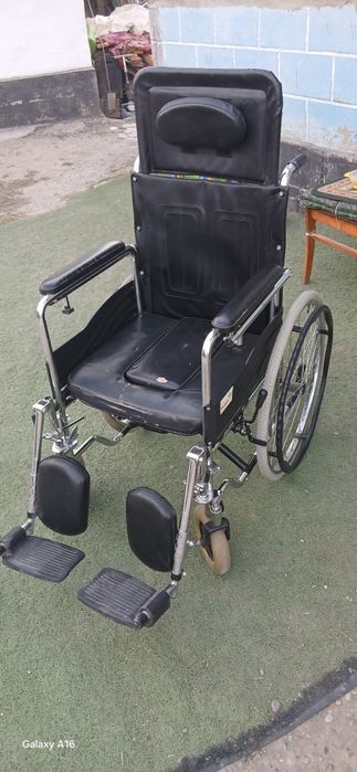продам инвалидную коляску