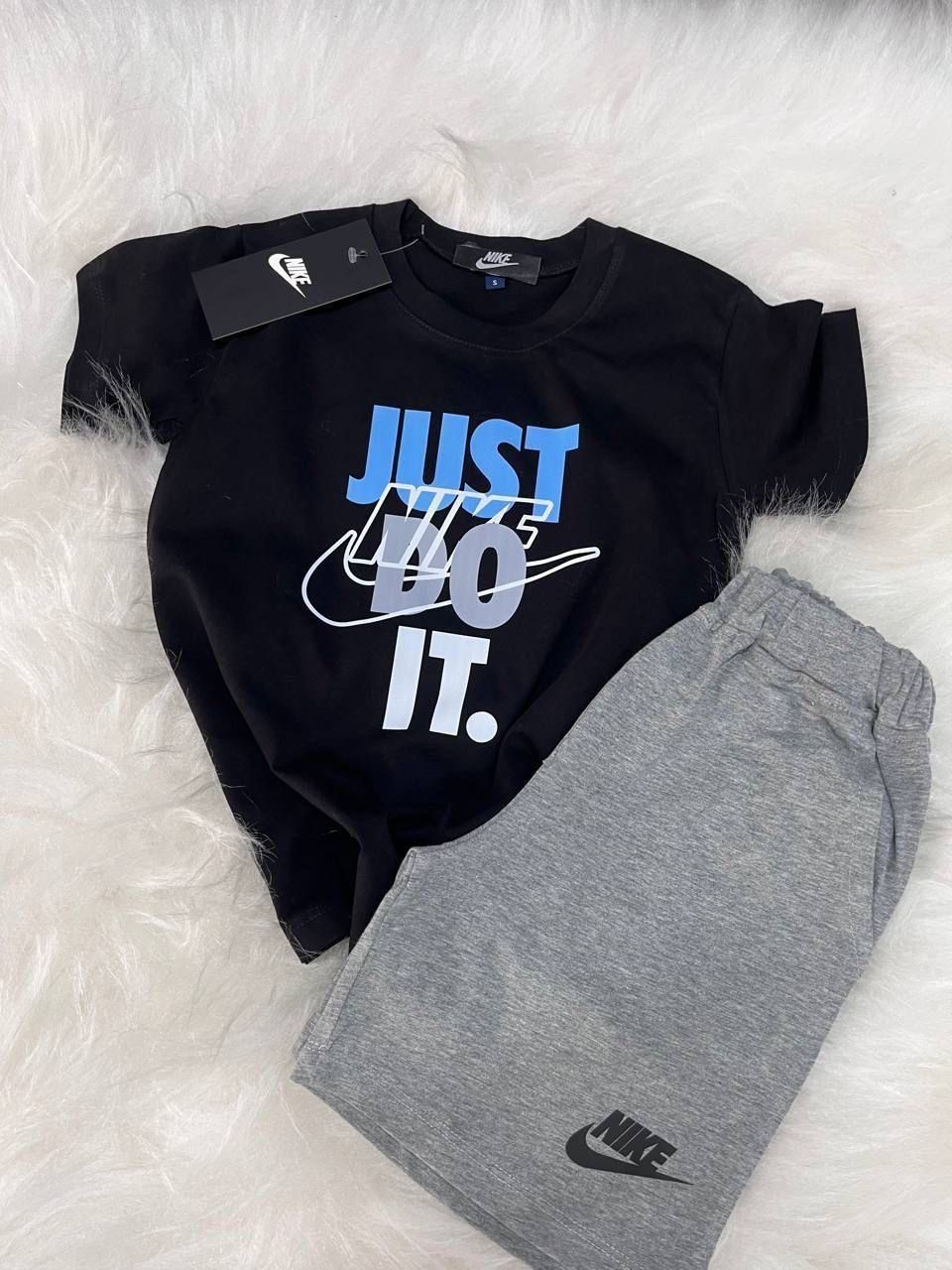Комплект 2 части Nike