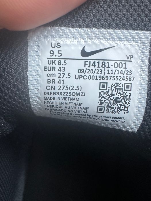 Маратонки  Nike 43 номер